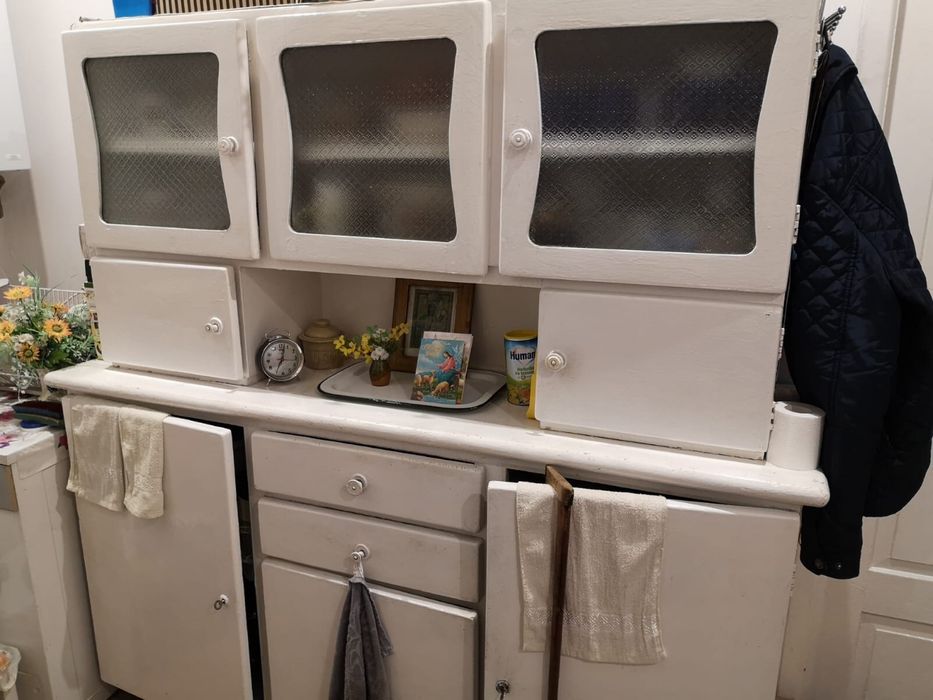 !!! Antyki - Komody; Szafy; Regały Drewno !!!