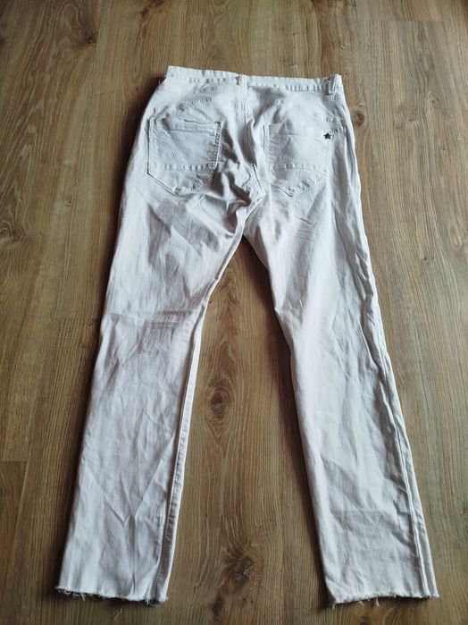 Spodnie damskie białe asymetryczne chica london