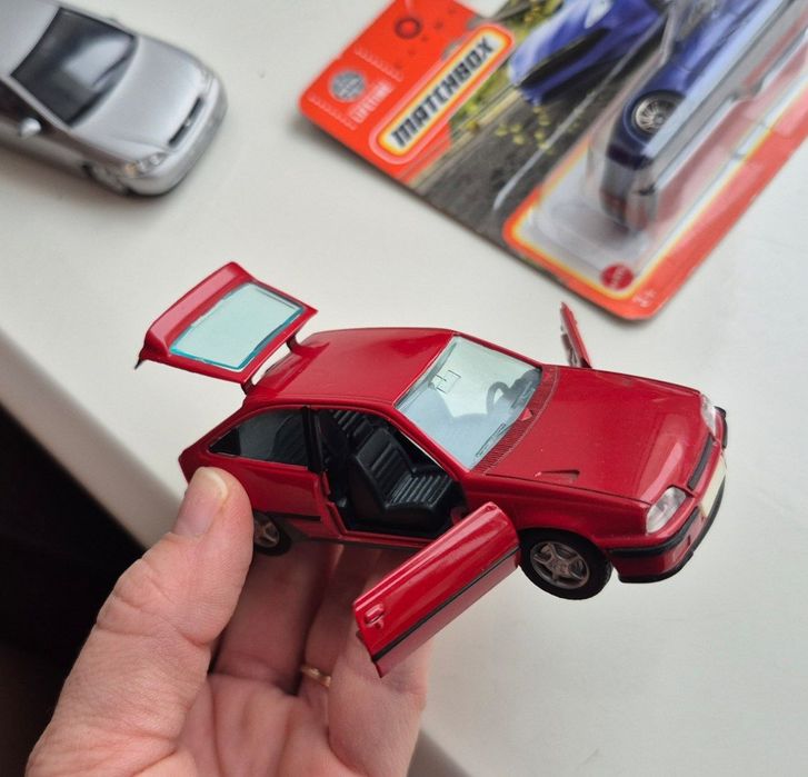 Колекційні моделі авто