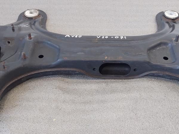 Charriot frente CHEVROLET Aveo Hatchback (T250, T255)