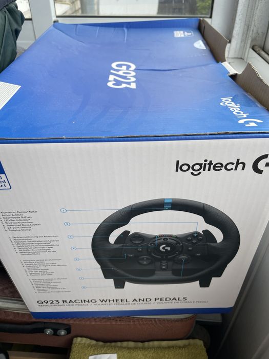 Ігрове кермо Logitech g923 для PS5/PS4/PC.