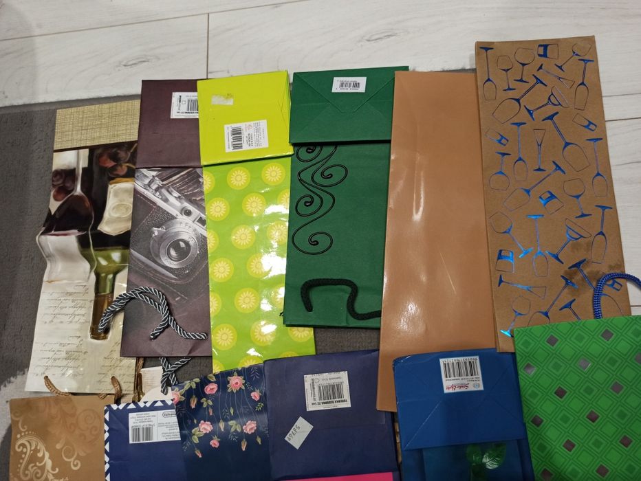 Sprzedam papierowe opakowania na alkohol