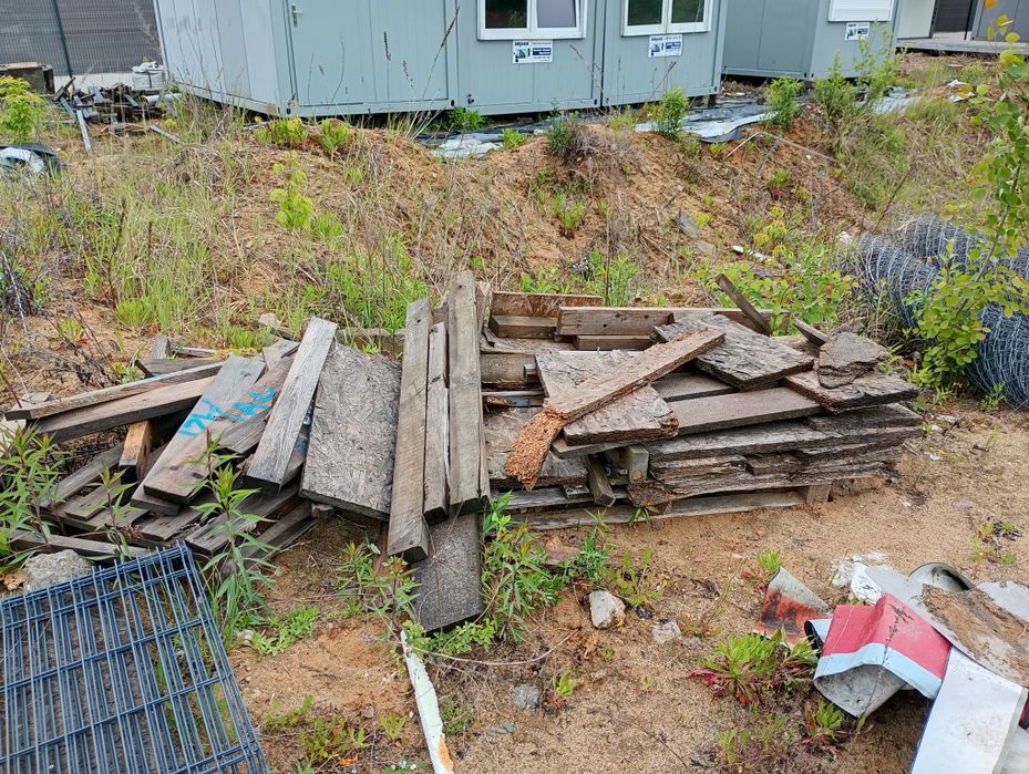 Oddam drewno i płyty OSB