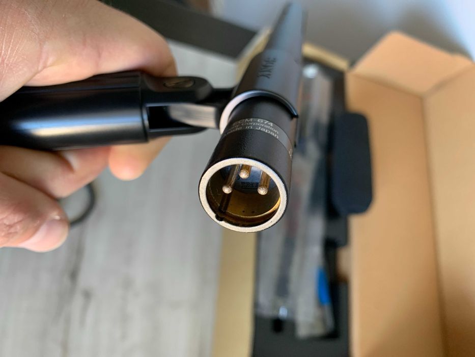 Sony ECM 674 Microfone Condensador Shotgun