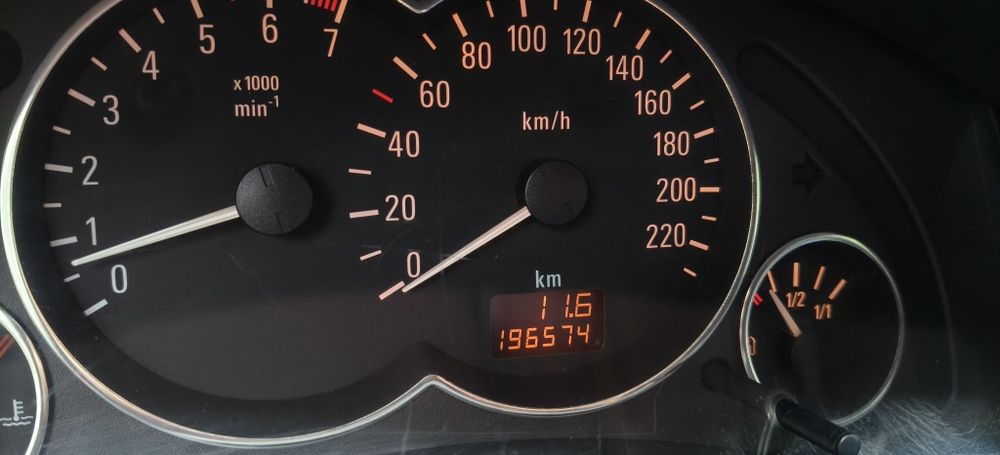Продам власний автомобіль