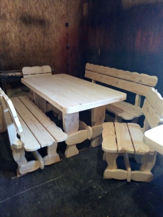 Мебель з дерева, баров,кафе,саун,бани,садовая мебель, под ваш размер.