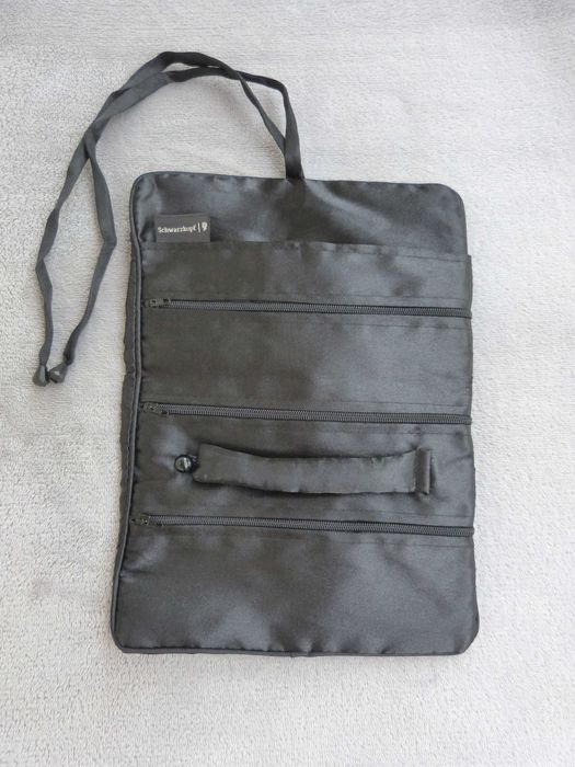 Etui na biżuterię i ozdoby