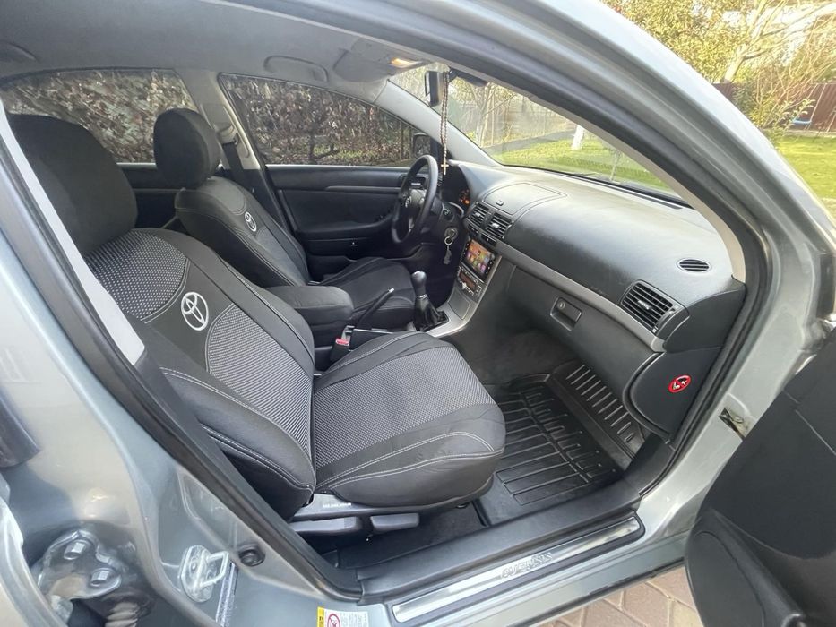 Toyota Avensis 2008рік