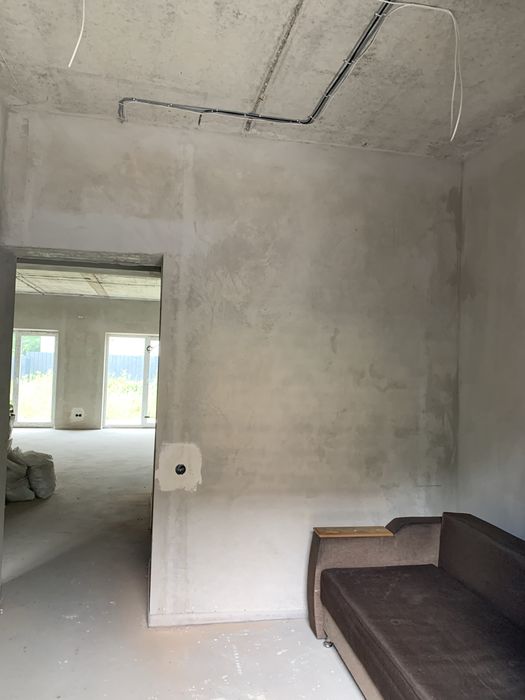 Продаж будинку Липини