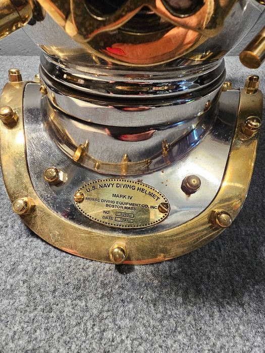 Hełm nurka dekoracja