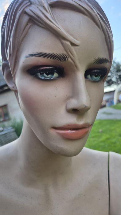 Manekin damski realistyczny | Butikowy, premium | Super stan!