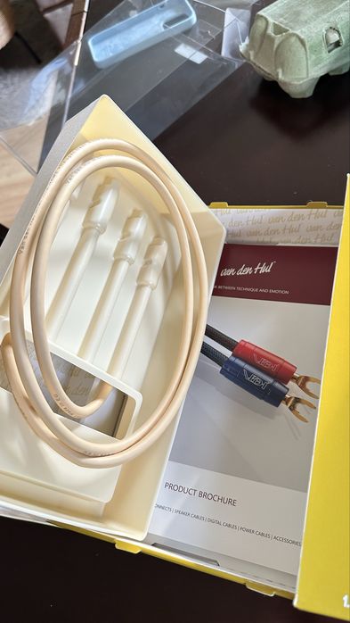 Kabel rca van den Hul 1,5m