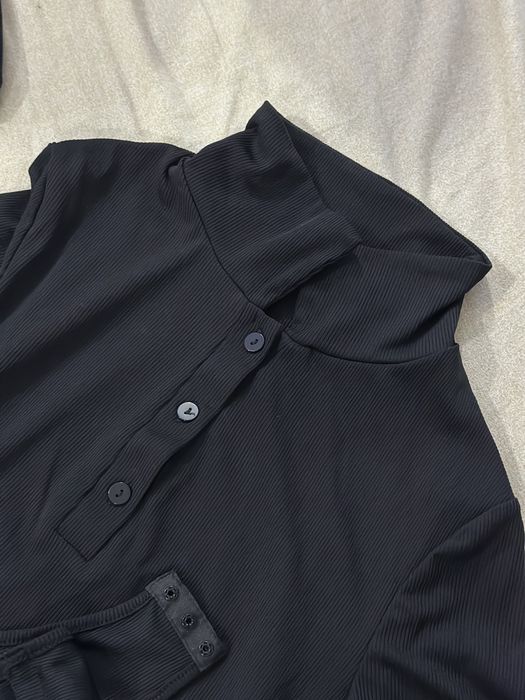 Body shein com gola Polo