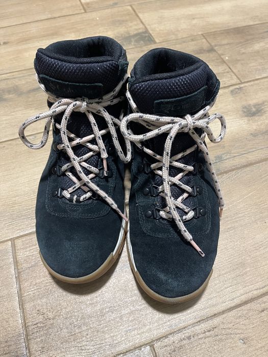 Трекінгове взуття жіноче  Columbia 39 розмір