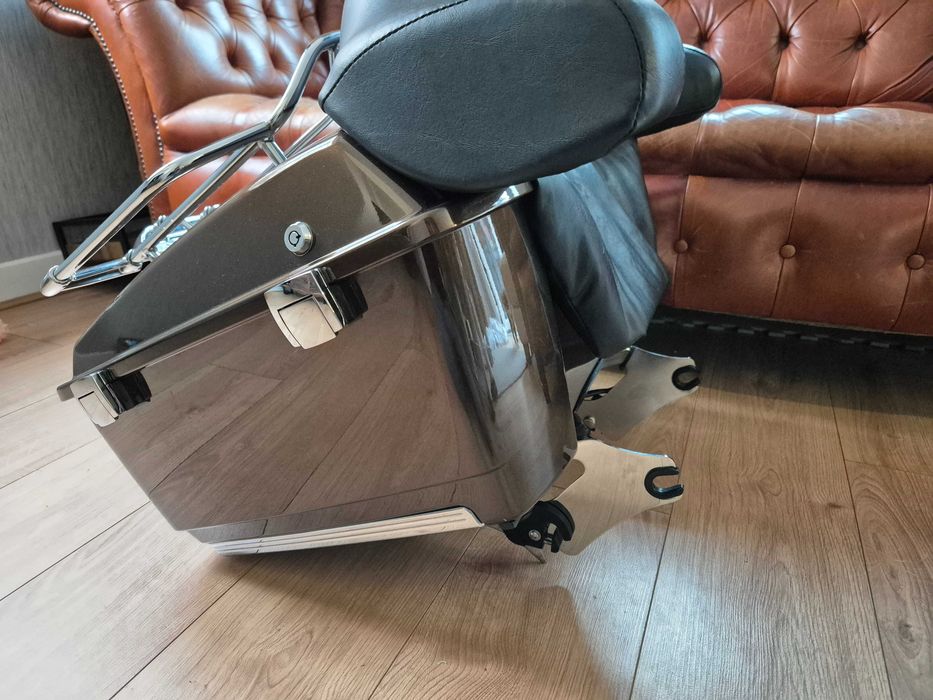 Harley Davidson Tour pak top case Electra Street Road Glide