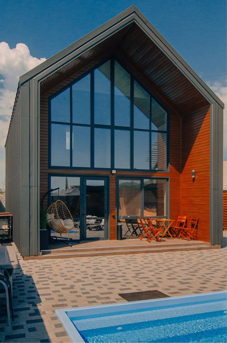 Аренда .Дом с бассейном ,баня ,чан ,беседка .