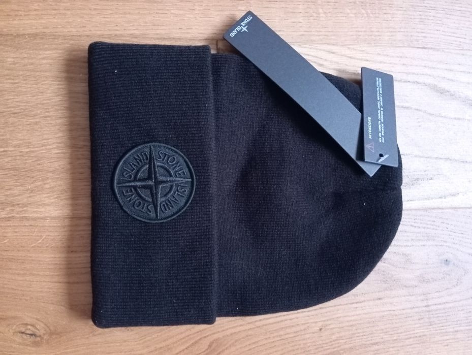 Czarna Czapka Stone Island