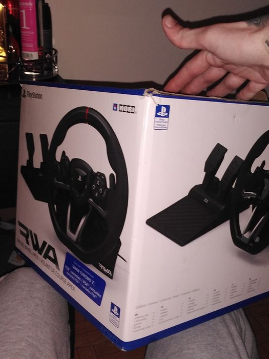 Steering wheel with box for PS4/PS5/PC64284355636483124