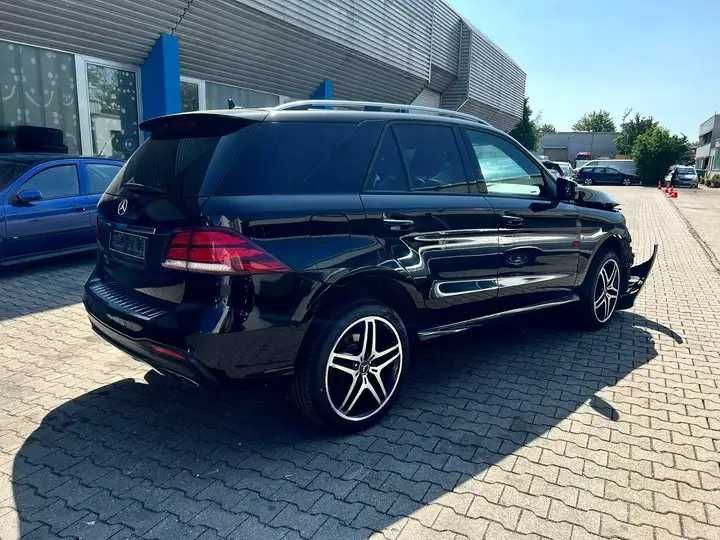 Разборка Мерседес Mercedes Benz GLE 43 бампер б/у автозапчастини