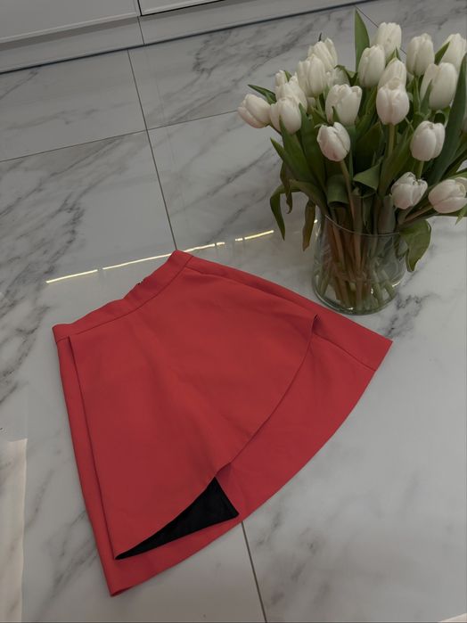 Спідниця малинова Zara