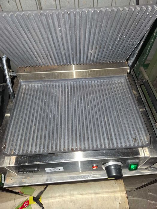 Grill kontaktowy Hendi