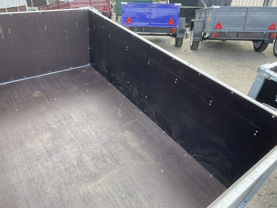 Продаж . Легковий Оцинкований причеп ALKO.В наявності!