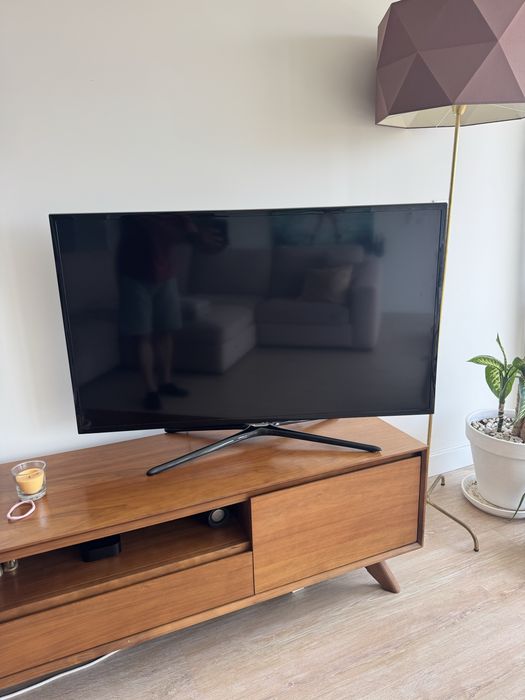 Vendo televisao Samsung 47”