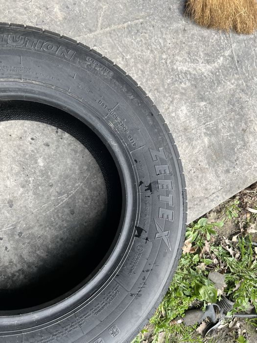 215 70 r15 Zeerex 2019р