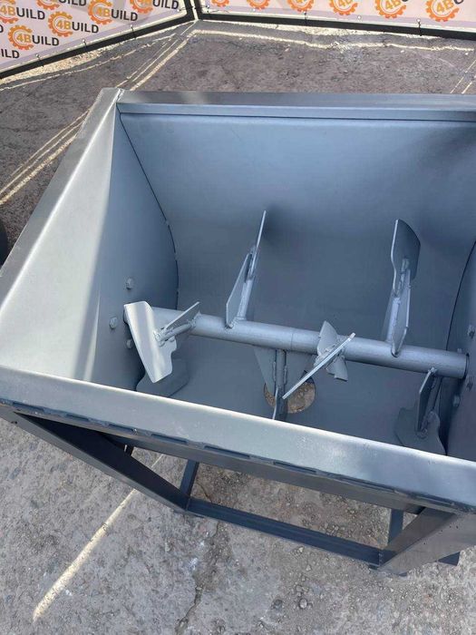 Смеситель кормов, смешиватель, горизонтальный, змішувач, комбикормов