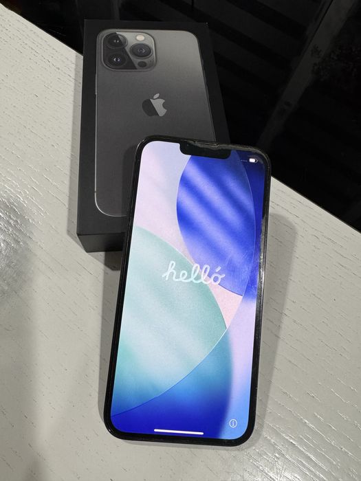 iPhone 13 Pro 128GB Graphite- stan idealny + dużo etui!