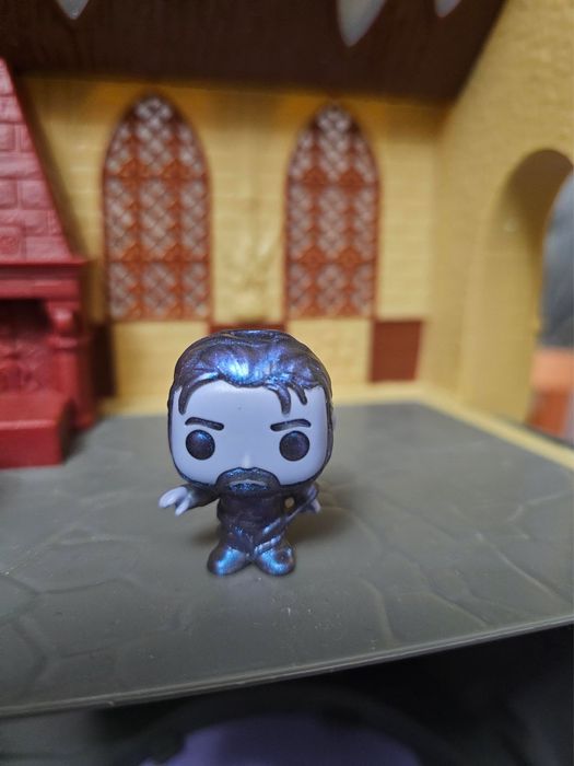 Фигурка очень странные дела Хоппер с изнанки