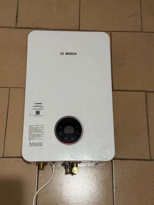 Esq. Bosch estanque 15 litros