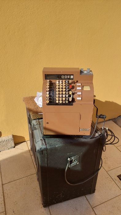 Máquina registradora antiga - Item de colecionador