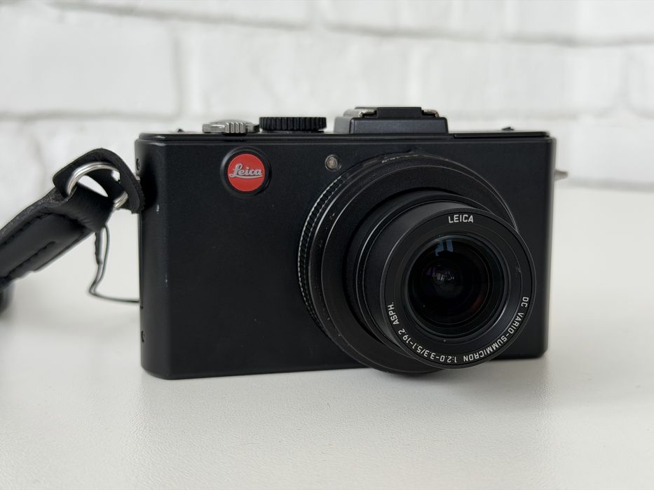 Фотоапарат Leica d-lux 5 (лейка)