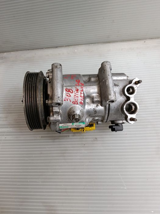 Compressor de Ar Condicionado / AC - Citroen Berlingo B9 / C4 / Picasso / Peugeot Partner / 207 / 308 - 1.6 HDI