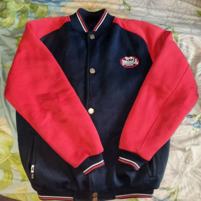 Тканевый бомбер лонсдейл