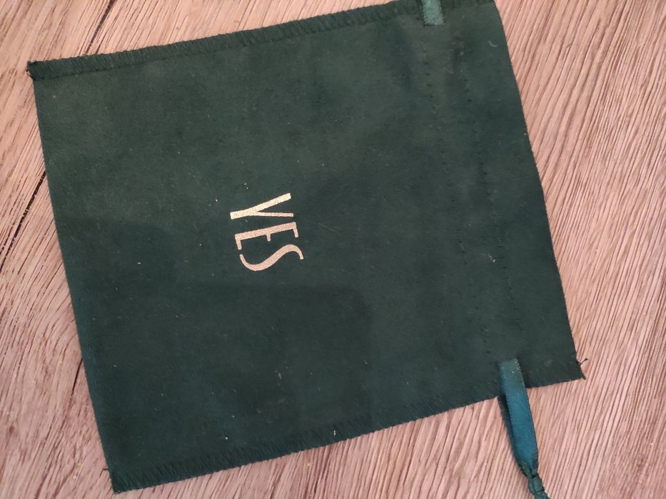 Kolczyki srebrne YES