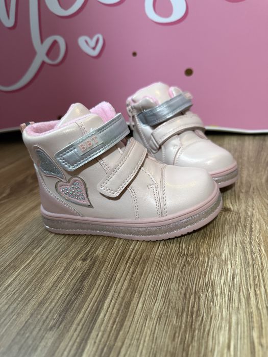 Демісезонні Нові чоботи 23,24,25 ботинки  хайтопи на дівчинку Bbt