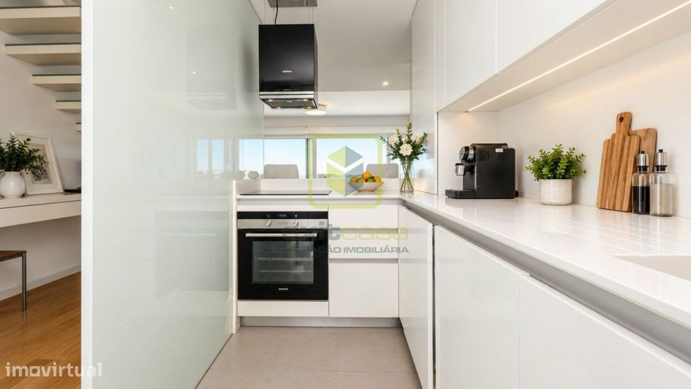 Apartamento T3 primeira linha de mar!