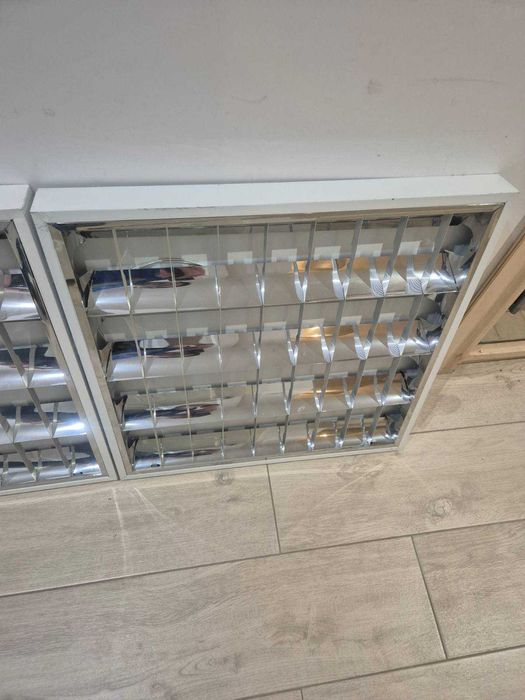 Oprawa rastrowa natynkowa 60x60cm 4x18W