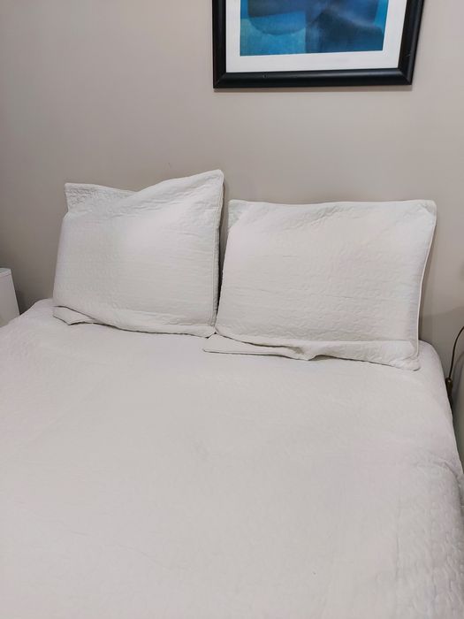 Colcha de algodão c/ almofadas