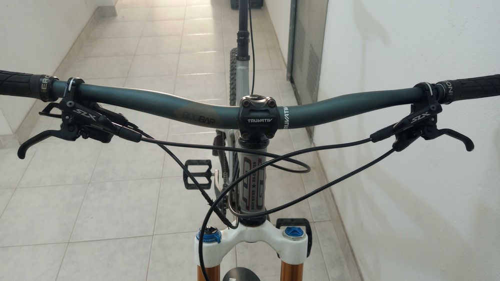 GT Force 3.0 com extras