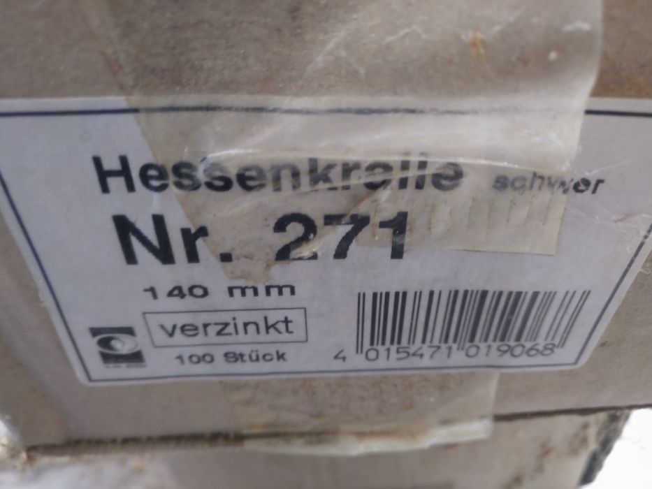 Kotwy blachy montażowe do okien drewnianych ocynkowane.