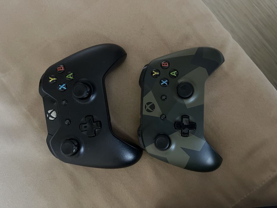 XBOX ONE 1TB + dwa pady + 4 gry