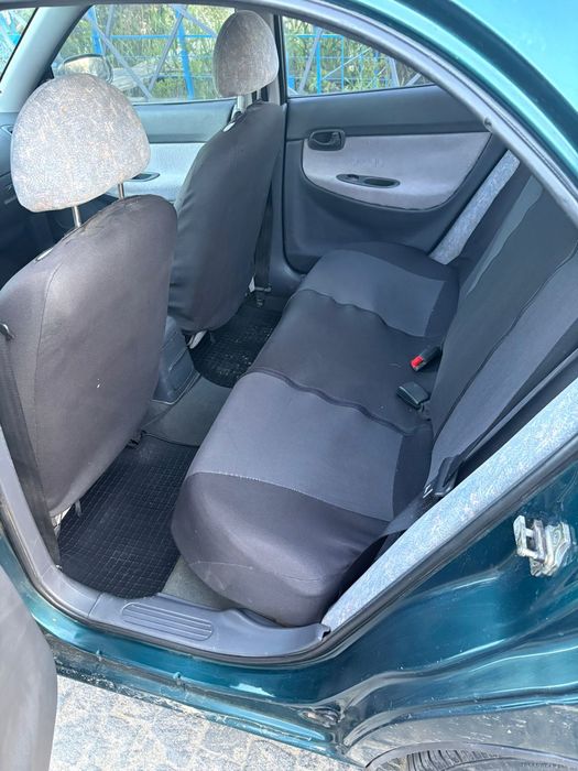 Daewoo nubira 1998
