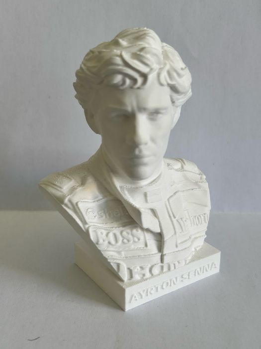 Busto de Coleção Ayrton Senna – Homenagem F1 (Impressão 3D - 10 cm)