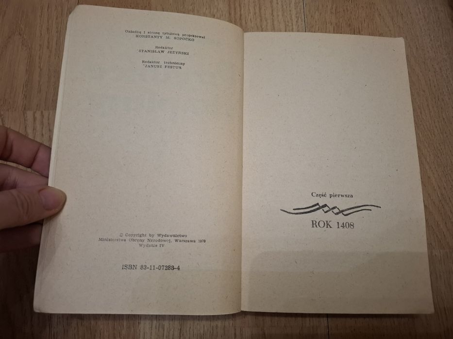 Przyłbice i kaptury - Kazimierz Korkozowicz książka