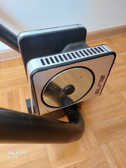 Trenażer rowerowy interaktywny Elite Tuo