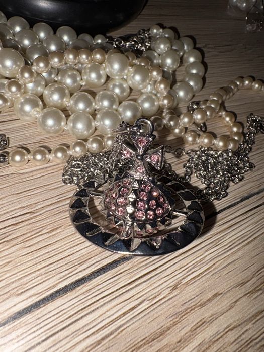 naszyjnik duży orb Vivienne Westwood pink różowy