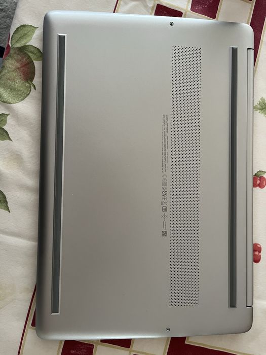 Portatil HP 15s